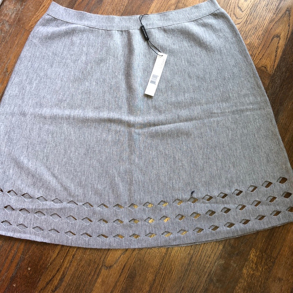 Elie Tahari new gray skirt